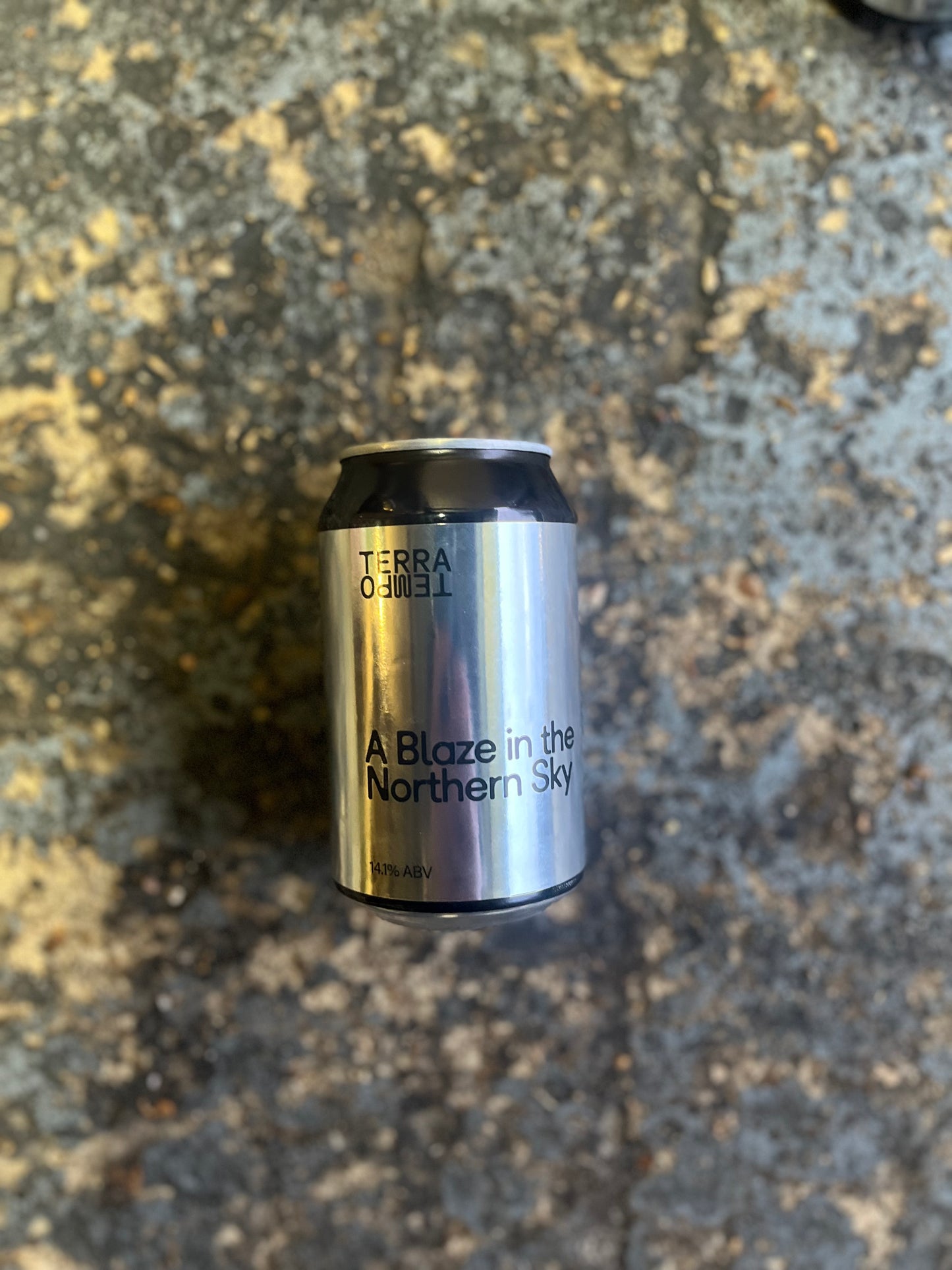 A Blaze in the Northern Sky - Russian Imperial stout with Cacao, toasted almonds and Hazelnuts 14.1% 330ml